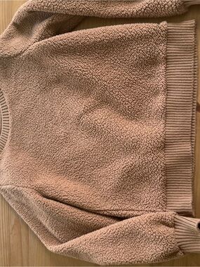Woman’s Cozy Sherpa Sweater - Tan